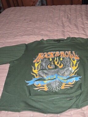 ' Green Short Sleeve "Rock & Roll" Graphic Tee